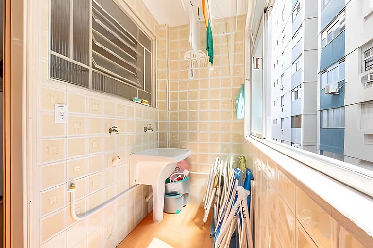 Apartamento pé na areia Praia dos Milionários.