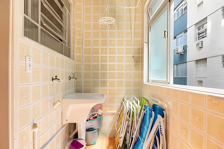 Apartamento pé na areia Praia dos Milionários.