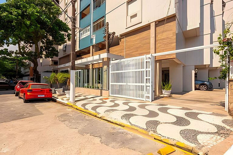 Apartamento pé na areia Praia dos Milionários.