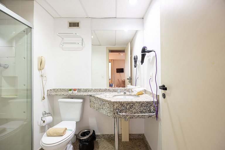 Hospedez - Lindo flat próximo a Alphaville Apt1204