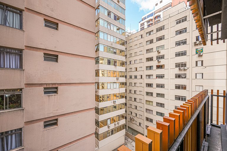 Studio Premium na Al. Santos | Metrô e Paulista