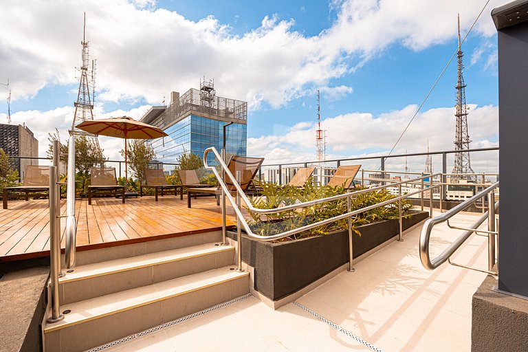Studio Premium na Al. Santos | Metrô e Paulista