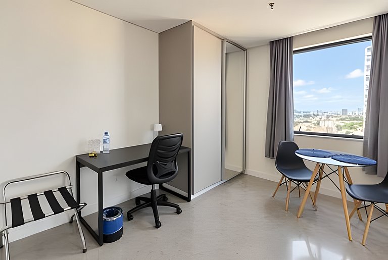 Flat 1 vaga, piscina, prox. Alphaville | 1207